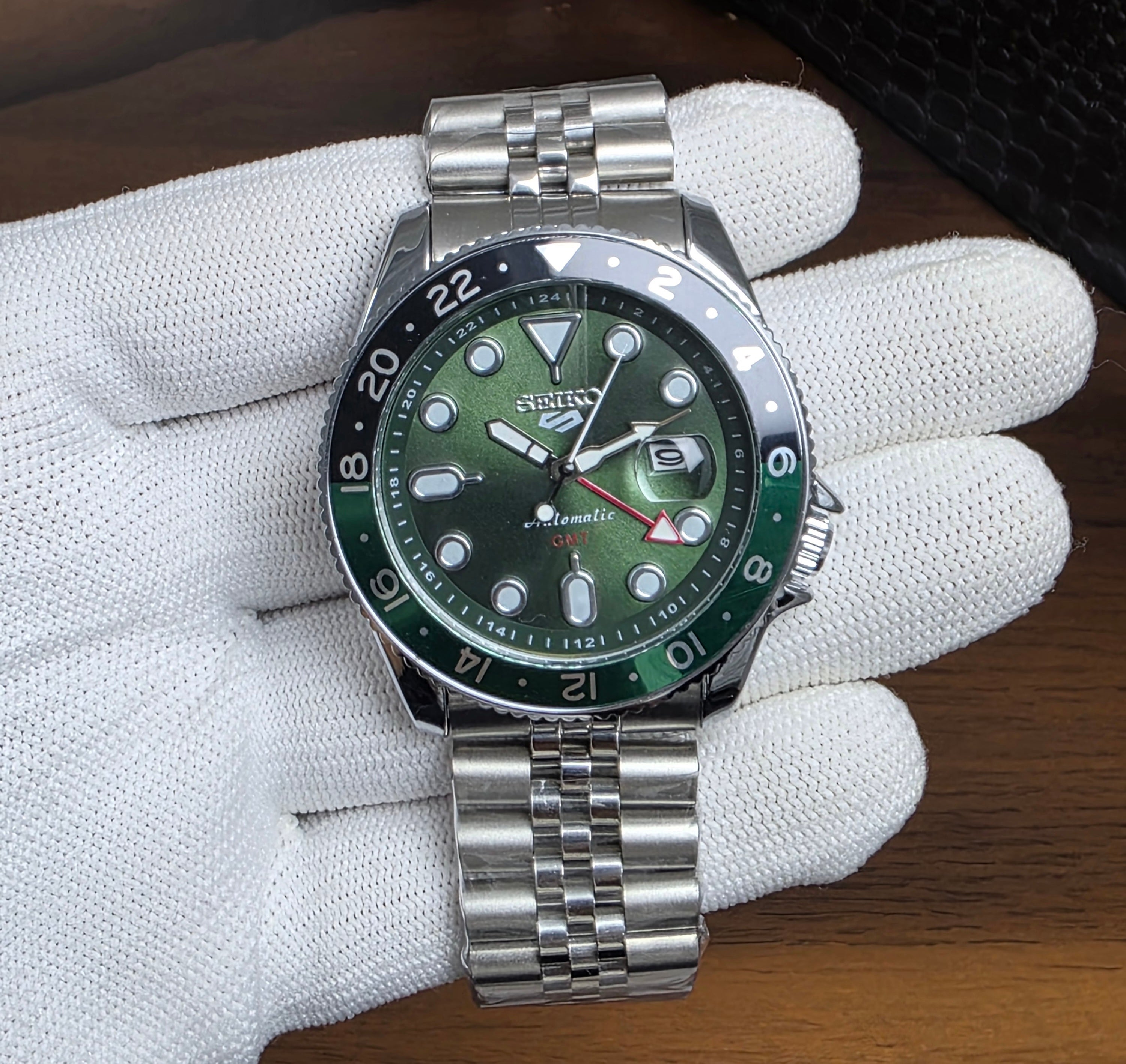Seiko 5 Sports 3 colours (Quartz)