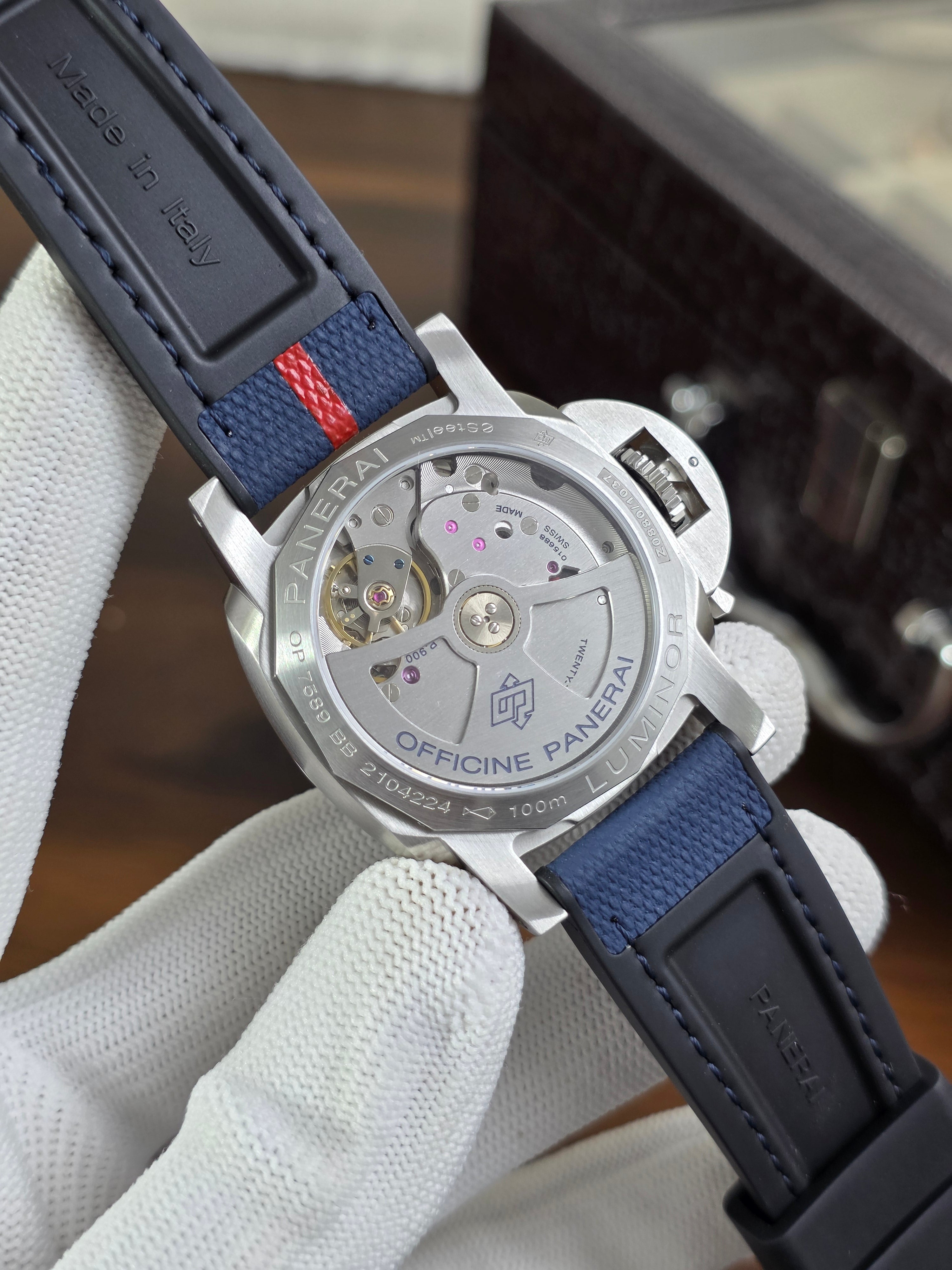 Panerai Luminor Quaranta Bitempo Luna Rossa GMT (Swiss Eta)