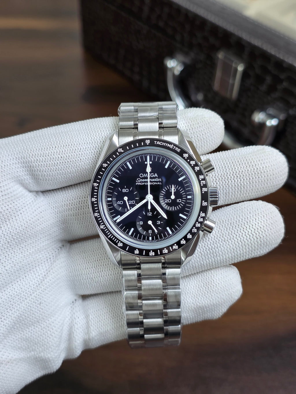 OMEGA SPEEDMASTER MOONWATCH PROFESSIONAL 42MM (SWISS EETA)