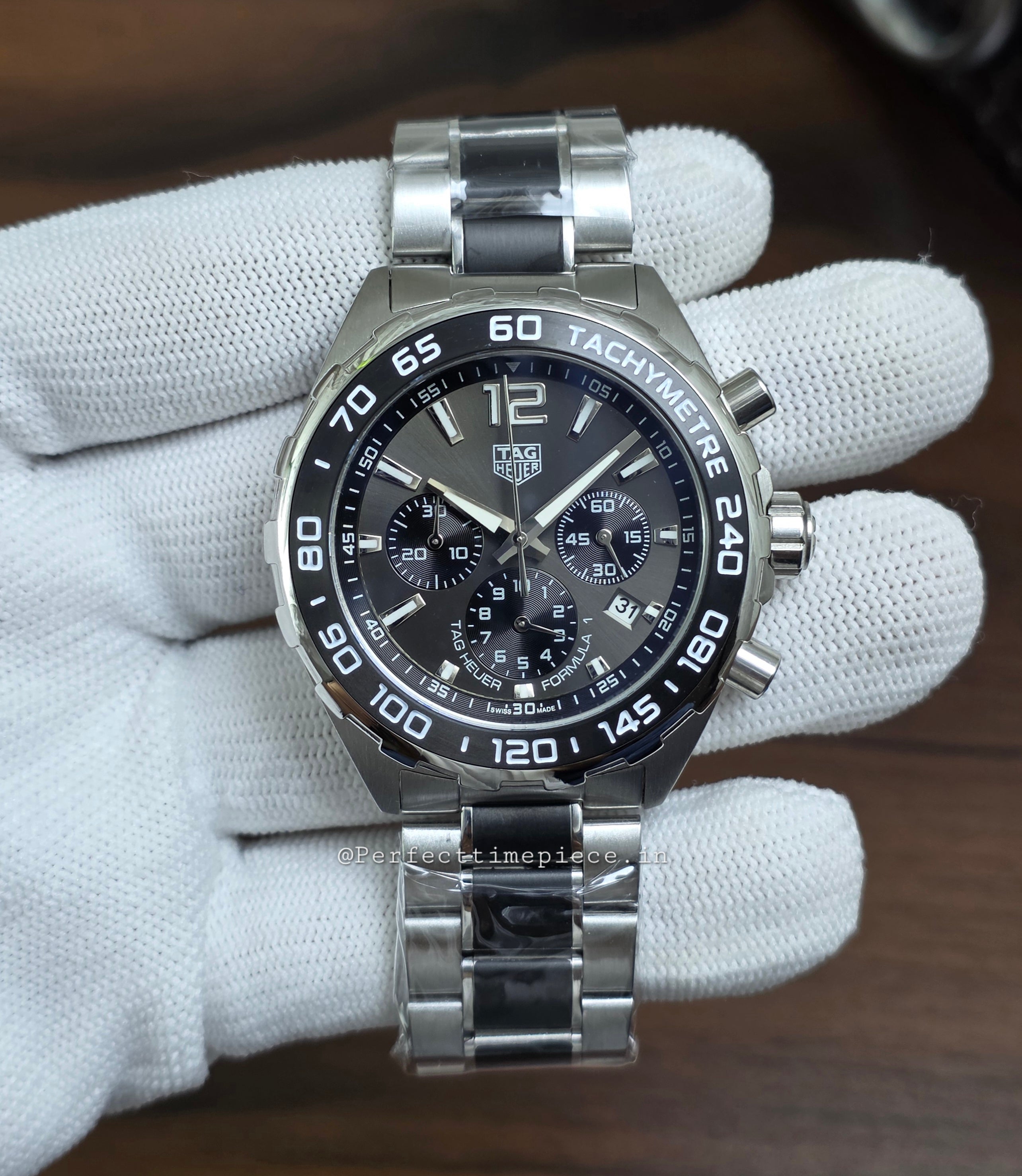 TAG Heuer Formula 1 Quartz Chronograph (43mm) CAZ1011.BA0843
