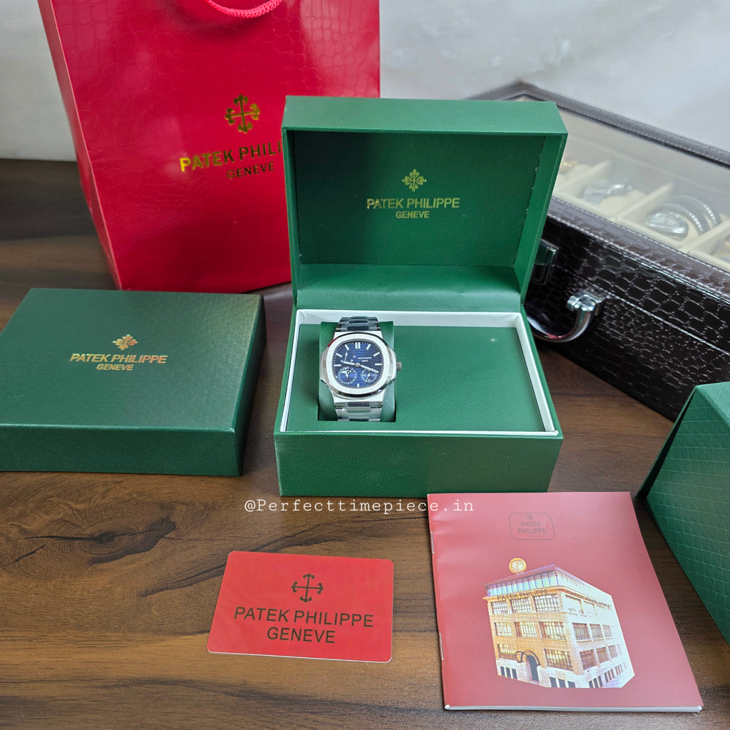 Patek Philippe Nautilus 5712/1A-001 Automatic