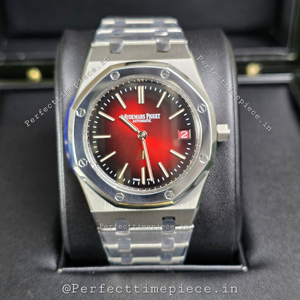 Audemars Piguet Royal Oak
“Jumbo” Extra-Thin
Ref. 16202XT.OO.1240XT.01 SWISS EETA (ZF MODEL)