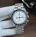Omega Speedmaster
Moonwatch Professional
42 mm (SWISS EETA)