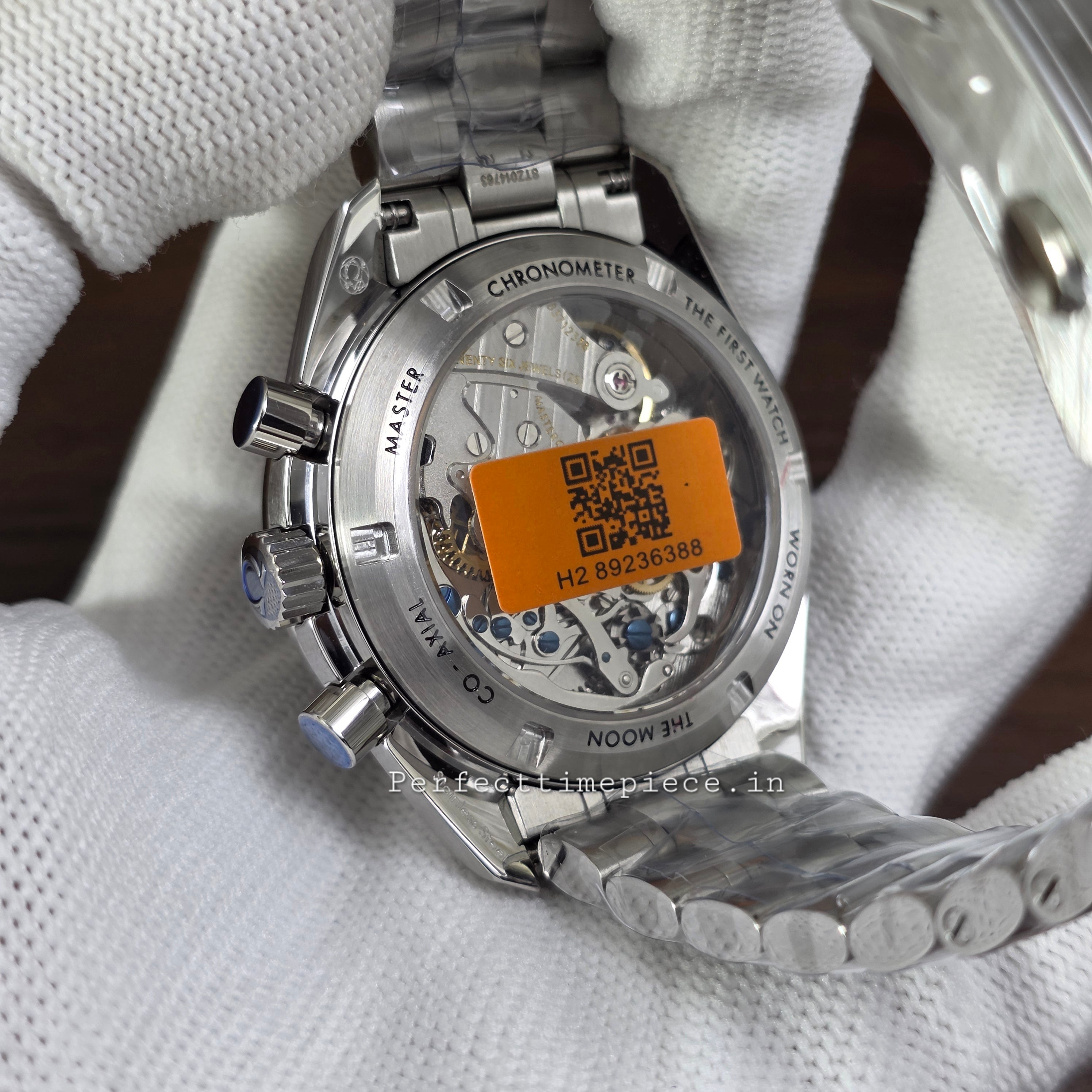 Omega Speedmaster
Moonwatch Professional
42 mm (SWISS EETA)