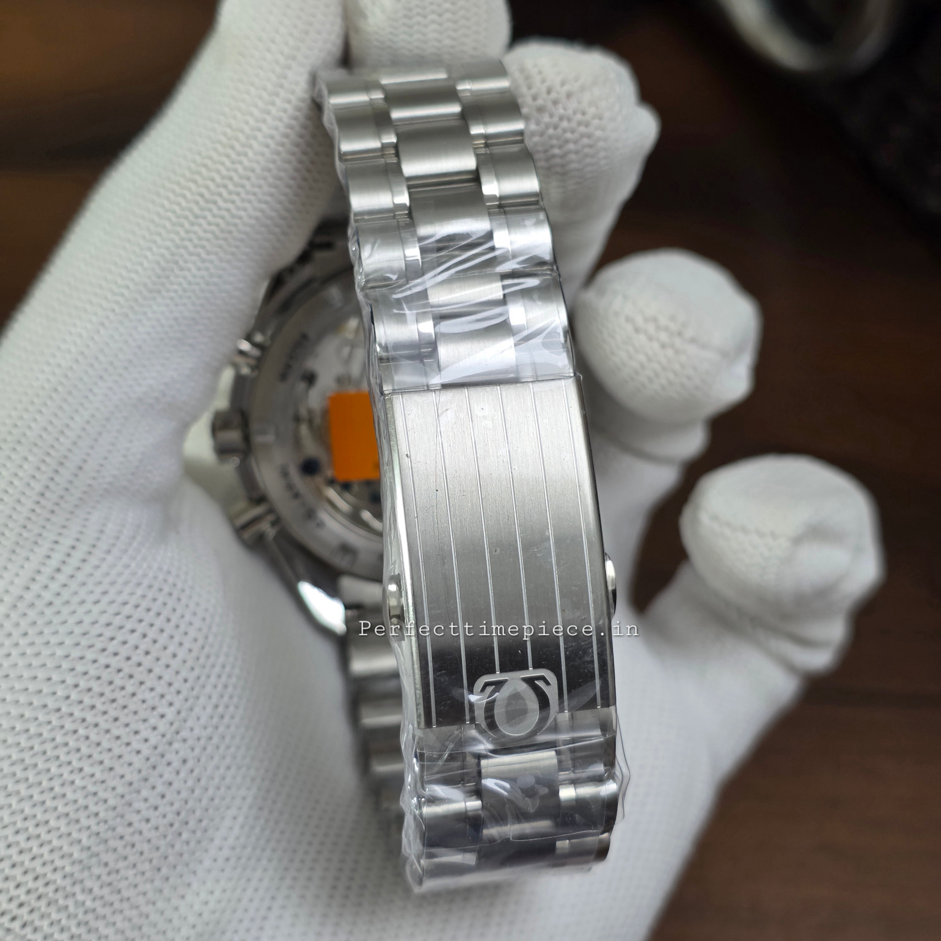 Omega Speedmaster
Moonwatch Professional
42 mm (SWISS EETA)