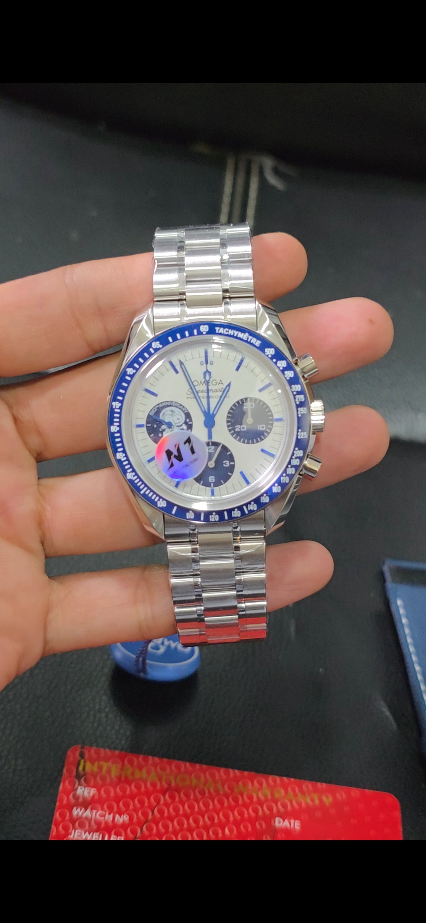 Omega Speedmaster
Anniversary Series Snoopy Swiss  Eta